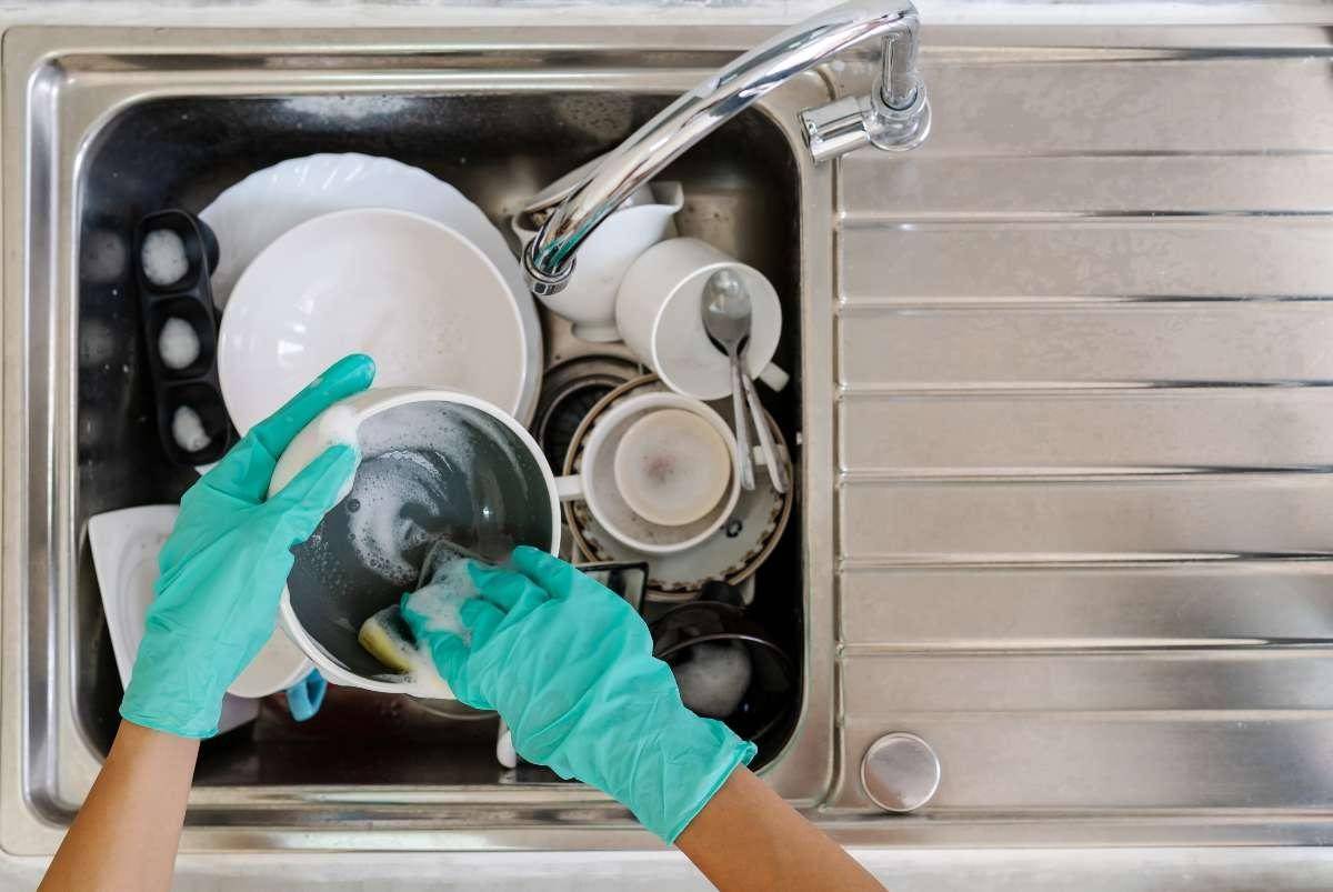 5 лучших обзоров перчаток для мытья посуды в 2022 году