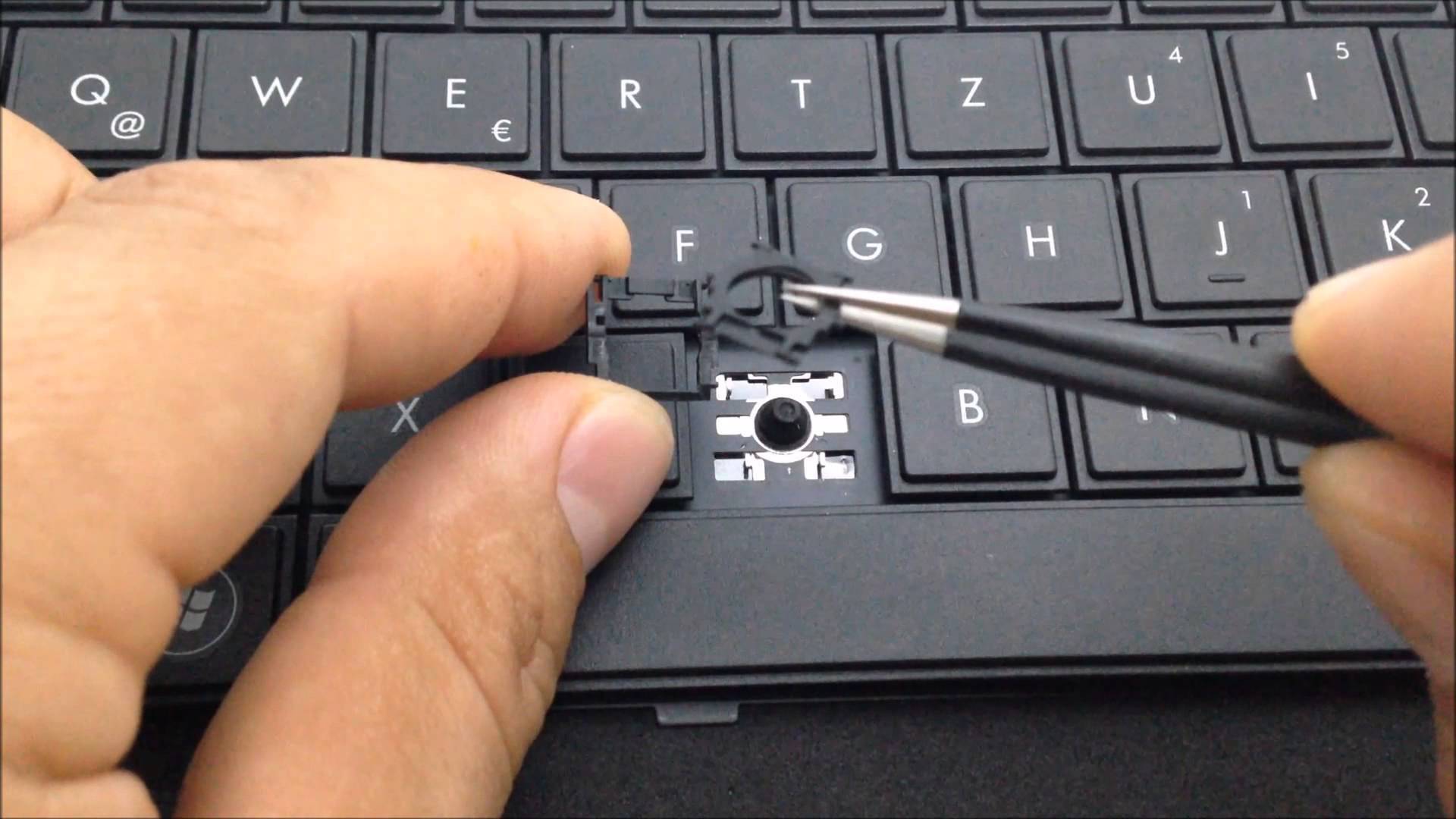 Можно ли вытащить клавиши из ноутбука?