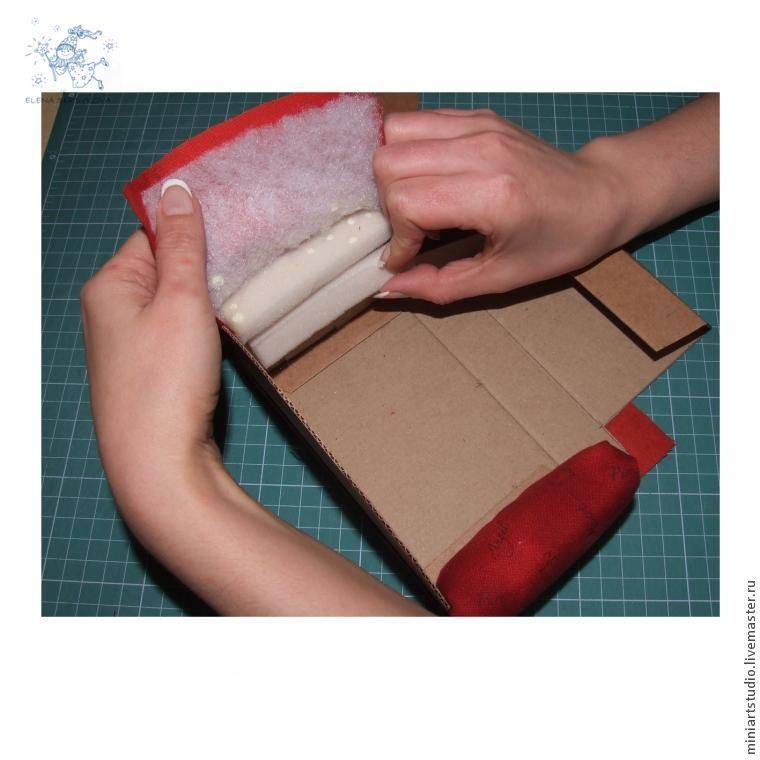Кукольная жизнь мастер-класс моделирование конструирование шитьё игрушечный раскладной диван для сильванов бумага картон картон гофрированный клей краска нитки поролон проволока ткань