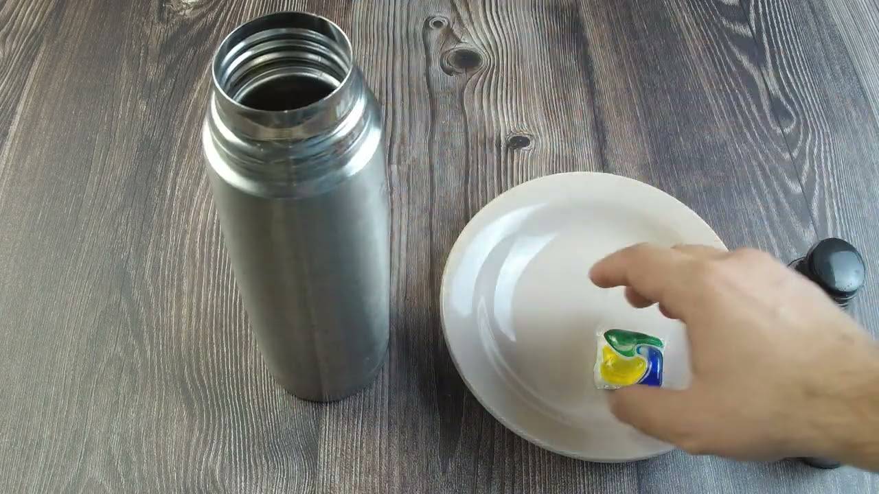 Как легко очистить термос от налёта чая и кофе
