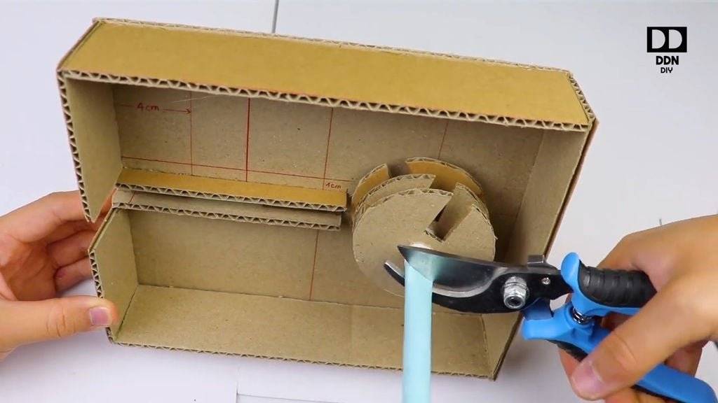 Как сделать сейф из картона