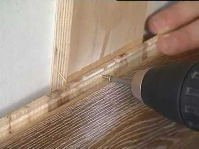 Как крепить ламинат на потолок: отделка, фото интерьеров и монтаж в деревянном доме