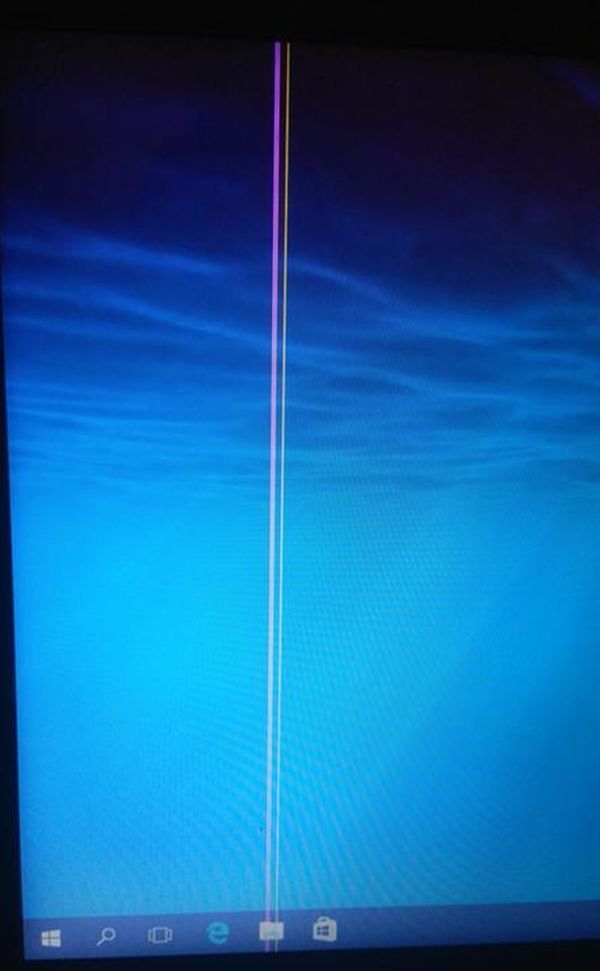 На экране компьютера появились полосы что делать – горизонтальные линии на мониторе