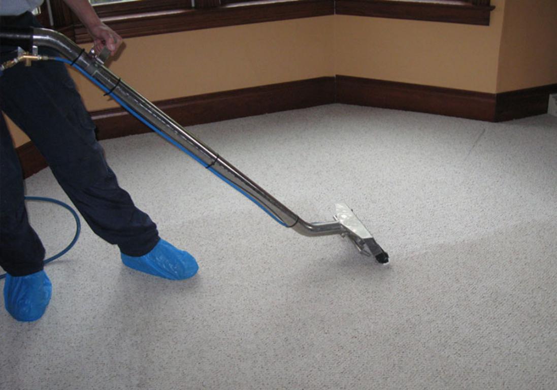 Как почистить ковролин быстро и эффективно, в домашних условиях: лучшие средства