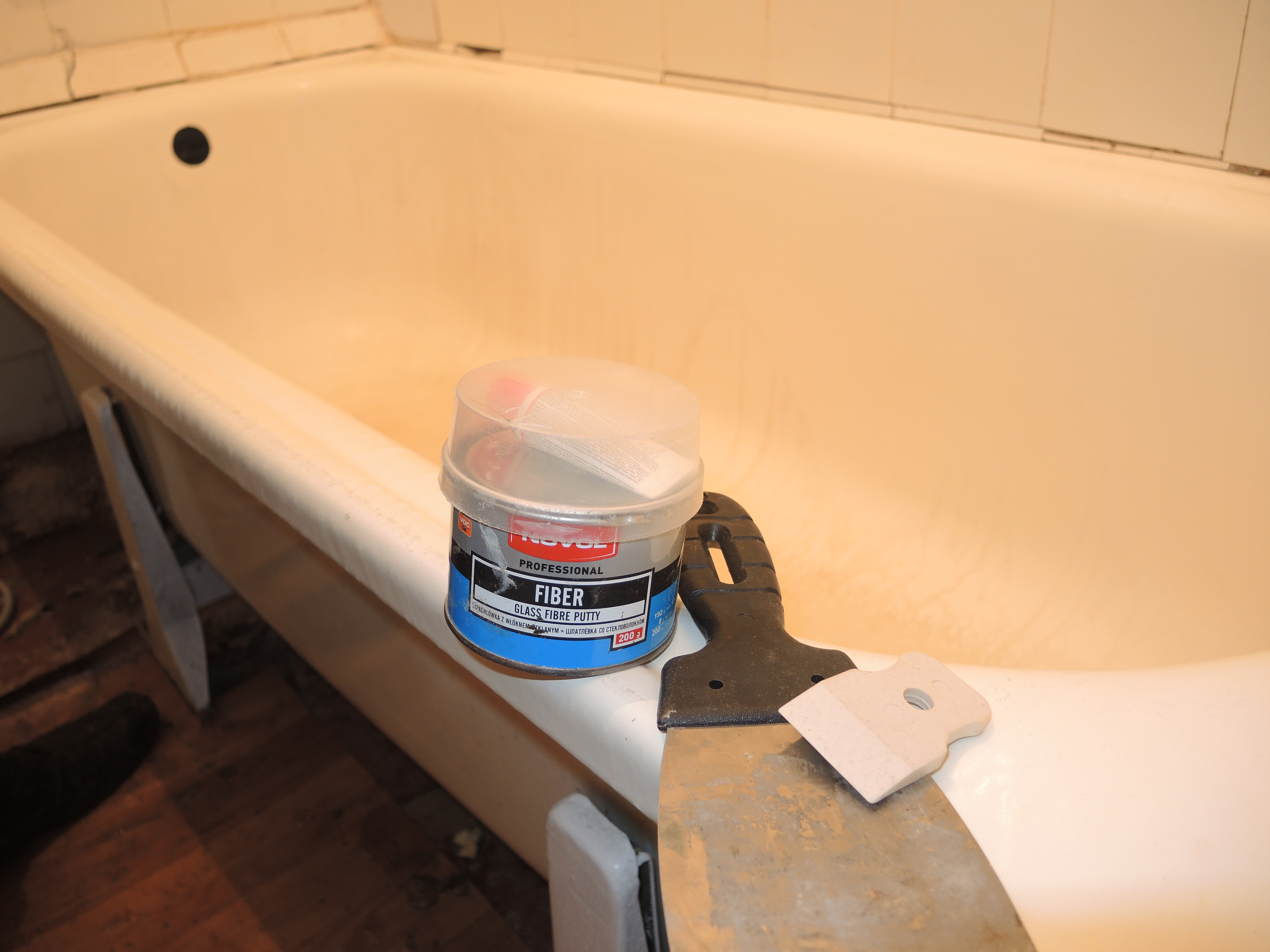 Реставрация акриловых ванн. виды повреждений и способы устранения