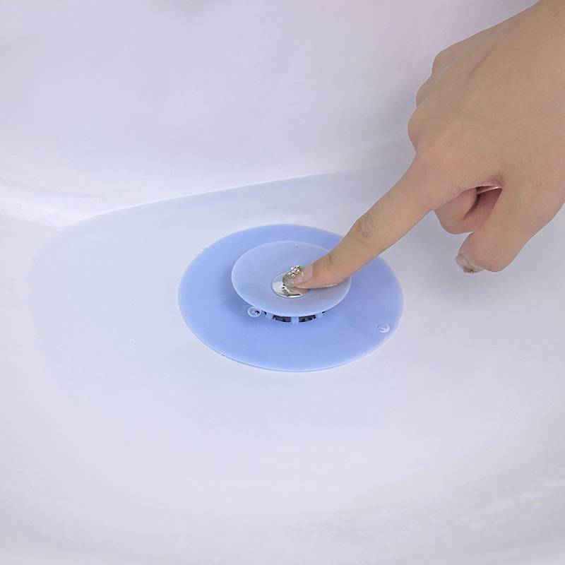 Что делать если пробка в ванной пропускает воду?