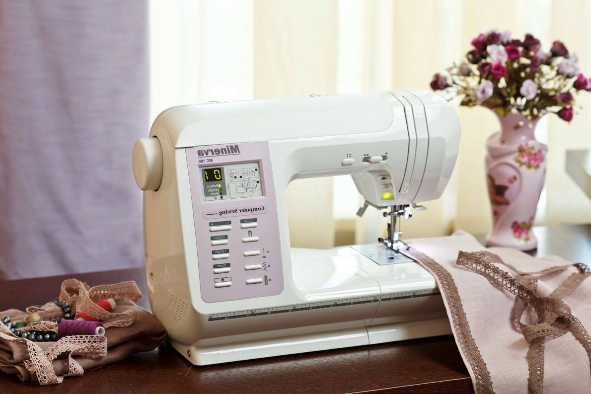 10 лучших швейных машин для дома и небольшого ателье