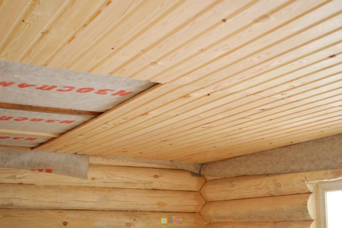 Как правильно обшить потолок деревянной вагонкой своими руками