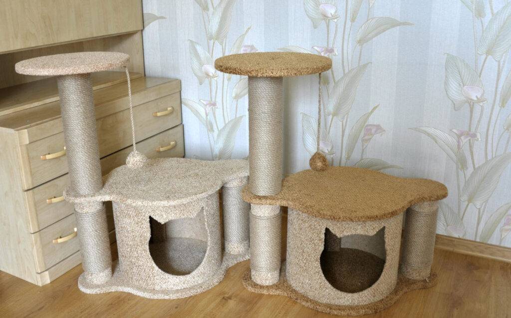 Домик для кошек из ковролина - по полу