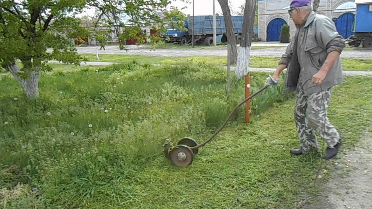 Как собрать самодельную газонокосилку
